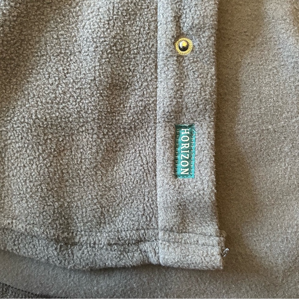 Horizon by Bass Creek Outfitters NWT Men's Gray Fleece snap Shacket size Medium - Picture 10 of 10